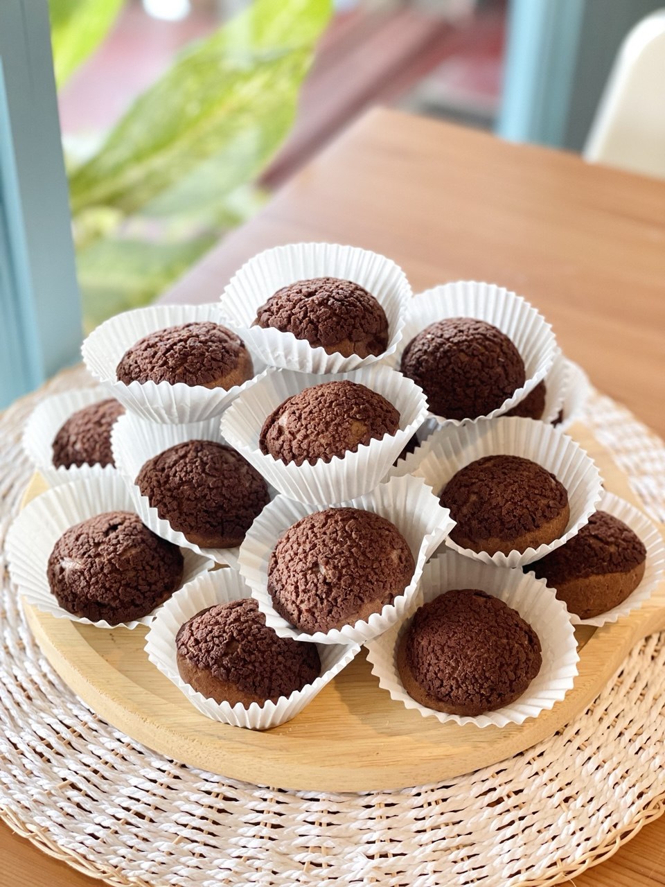 Chocolate Creampuff
